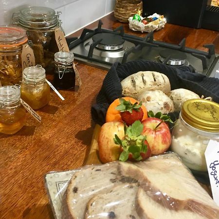 Tully Cottage B&Bセントへレンズ エクステリア 写真