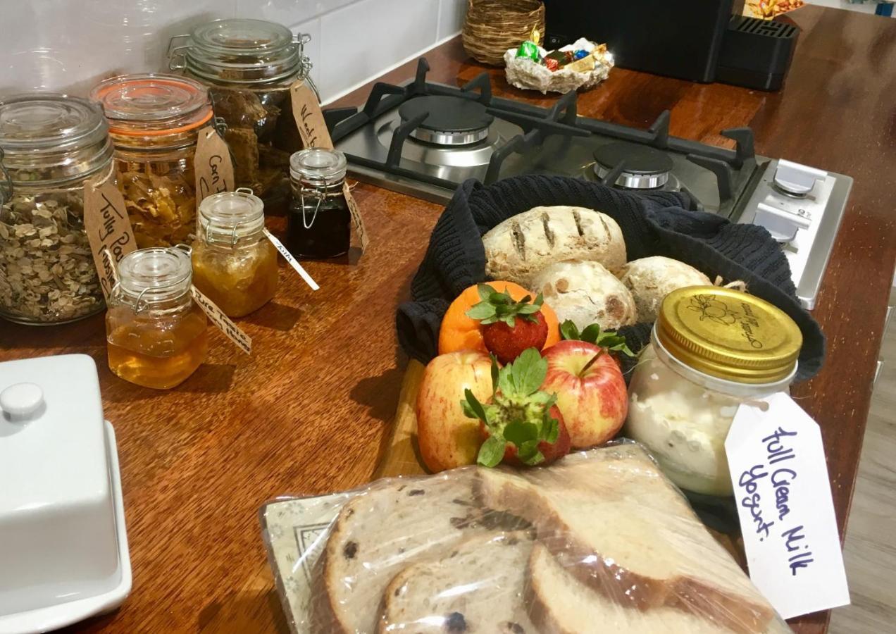 Tully Cottage B&Bセントへレンズ エクステリア 写真